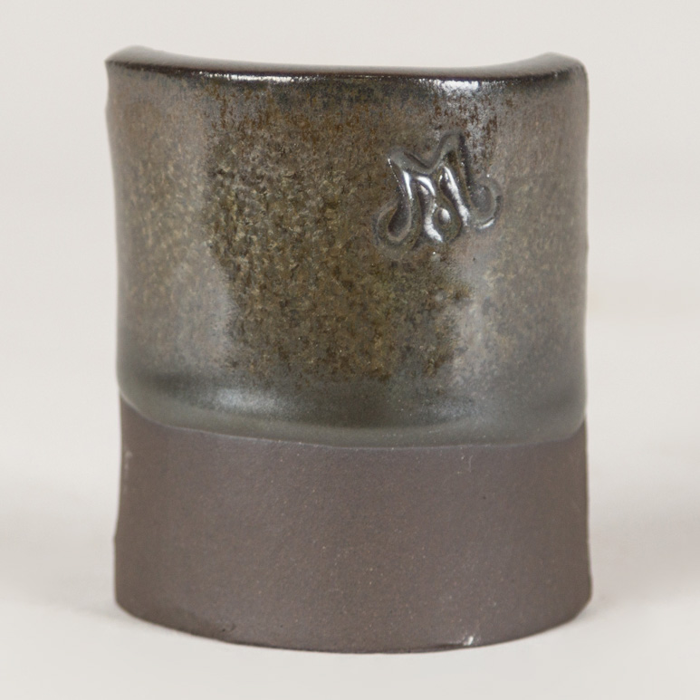 Dark Clay · Cono 6 Oxidación